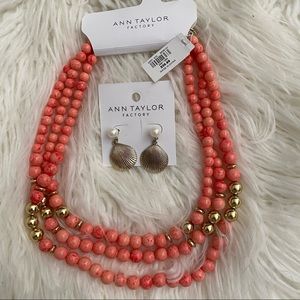 🥳🎈Ann Taylor necklace and earrings set